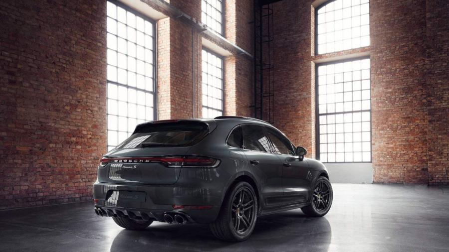  Porsche Macan S by Porsche Exclusive 2018 года  (фото 1 из 5)